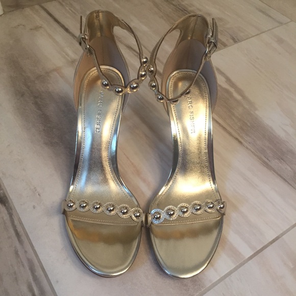 marc fisher gold sandals